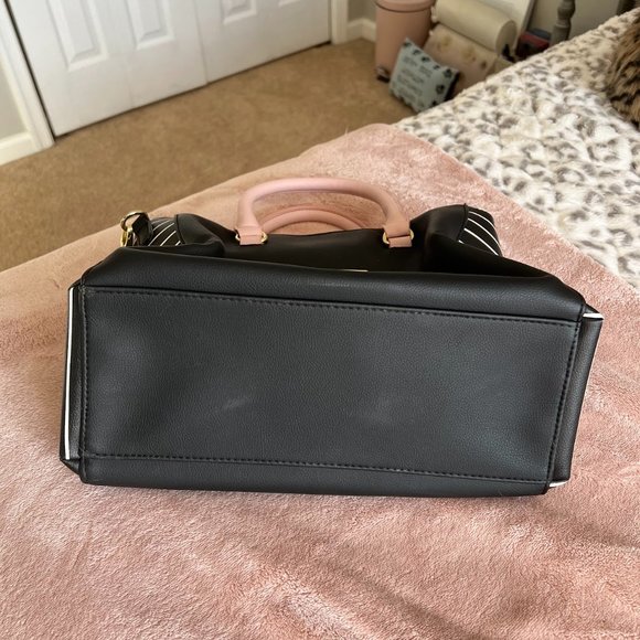 Betsey Johnson Cat Face purse - Picture 4 of 6